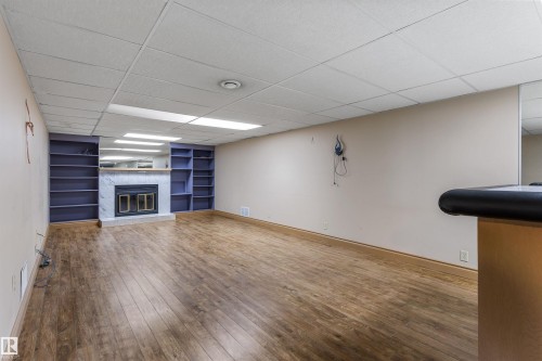 5 Greenview Crescent, St. Albert, AB - Indoor