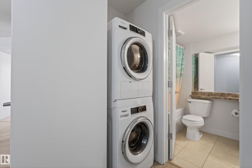 908 9715 110 Street, Edmonton, AB - Indoor Photo Showing Laundry Room
