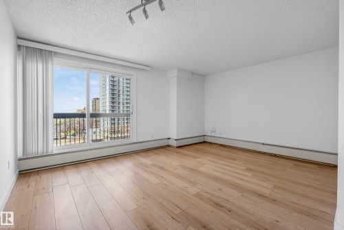 908 9715 110 Street, Edmonton, AB - Indoor Photo Showing Other Room