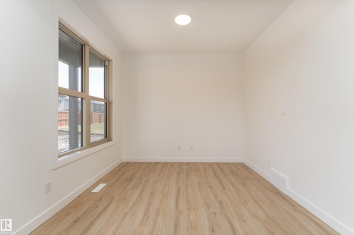 12 Gable Common, Spruce Grove, AB - Indoor Photo Showing Other Room
