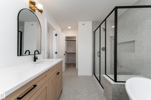 12 Gable Common, Spruce Grove, AB - Indoor Photo Showing Bathroom