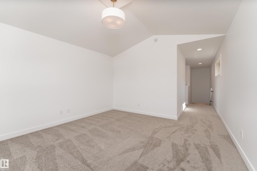 12 Gable Common, Spruce Grove, AB - Indoor Photo Showing Other Room