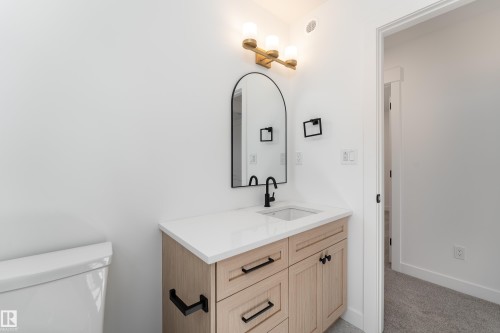 12 Gable Common, Spruce Grove, AB - Indoor Photo Showing Bathroom