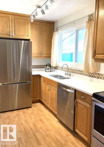 15212 86 Avenue, Edmonton, AB - Indoor