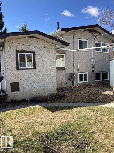 15212 86 Avenue, Edmonton, AB - Indoor Photo Showing Laundry Room