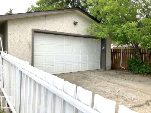 15212 86 Avenue, Edmonton, AB - Outdoor With Exterior