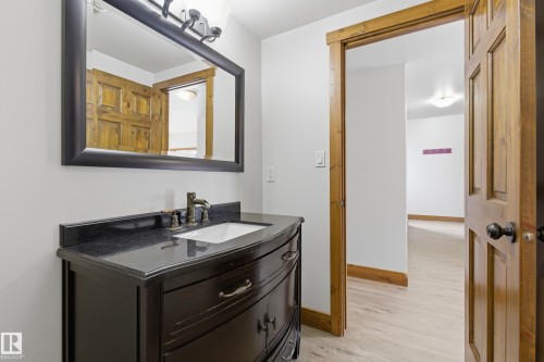 502 Graybriar Green, Stony Plain, AB - Indoor Photo Showing Other Room