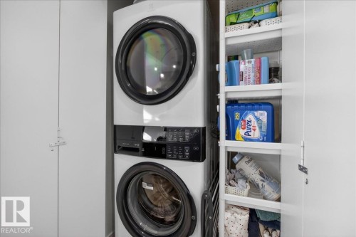 114 2504 109 Street, Edmonton, AB - Indoor Photo Showing Laundry Room