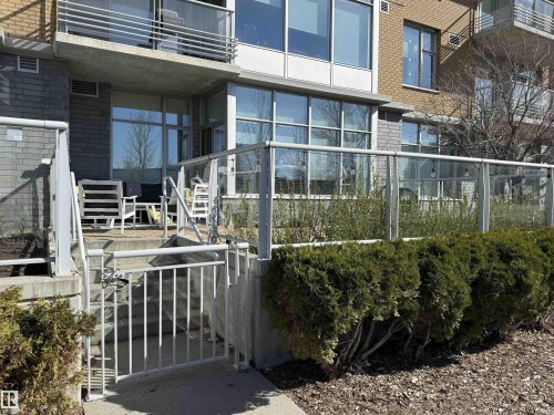 114 2504 109 Street, Edmonton, AB - Outdoor