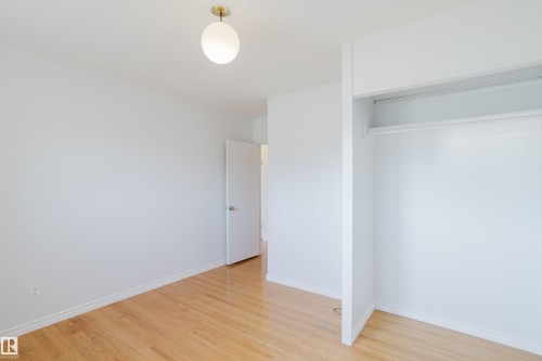 7108 83 Street, Edmonton, AB - Indoor Photo Showing Other Room