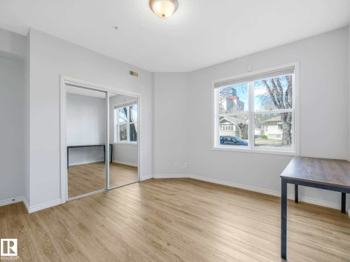 112 11039 83 Avenue, Edmonton, AB - Indoor Photo Showing Other Room