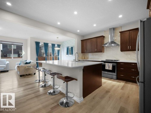 3114 Chokecherry Bend, Edmonton, AB - Indoor Photo Showing Kitchen With Upgraded Kitchen