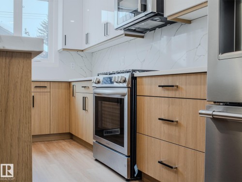 8713 149 Street, Edmonton, AB - Indoor Photo Showing Kitchen