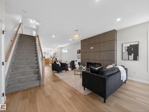 8713 149 Street, Edmonton, AB - Indoor
