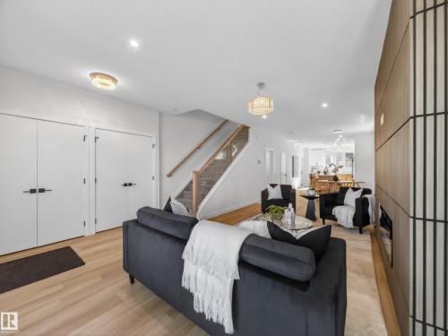 8713 149 Street, Edmonton, AB - Indoor