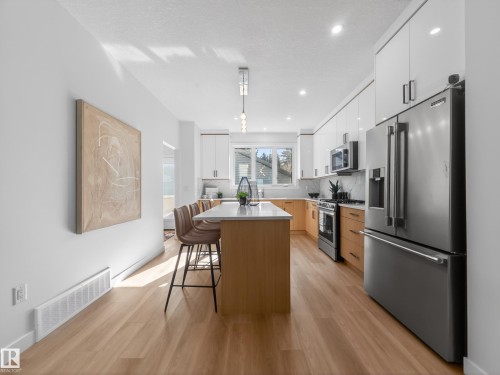 8713 149 Street, Edmonton, AB - Indoor Photo Showing Kitchen