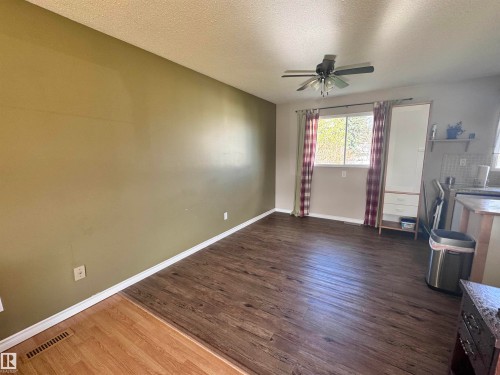 5121 52 Street, Andrew, AB - Indoor Photo Showing Other Room