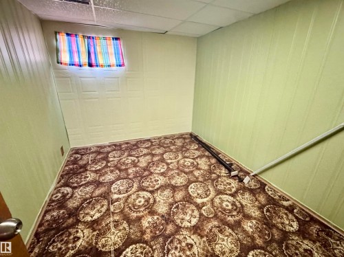 5121 52 Street, Andrew, AB - Indoor Photo Showing Other Room