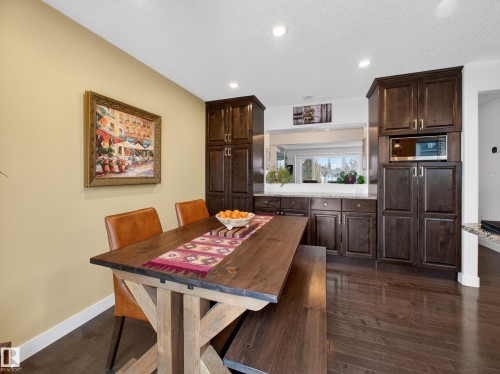 25 420 Hunters Green, Edmonton, AB - Indoor Photo Showing Dining Room