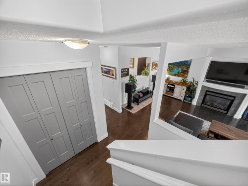 25 420 Hunters Green, Edmonton, AB - Indoor Photo Showing Other Room