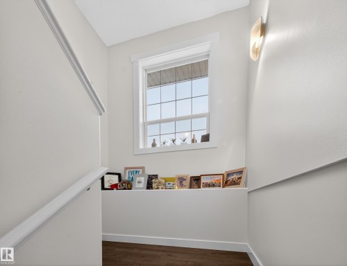 25 420 Hunters Green, Edmonton, AB - Indoor Photo Showing Other Room