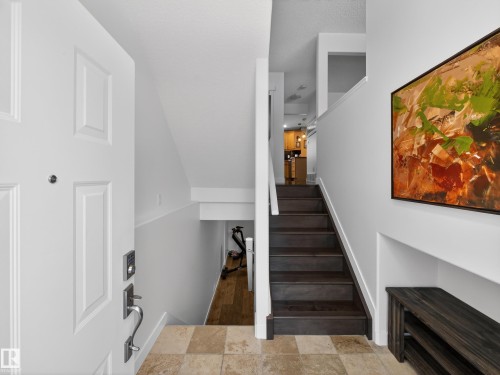 25 420 Hunters Green, Edmonton, AB - Indoor Photo Showing Other Room