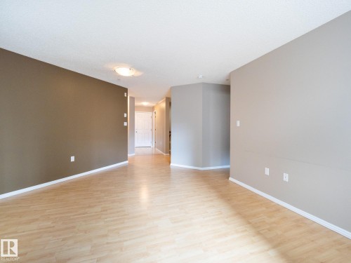 205 11716 100 Avenue, Edmonton, AB - Indoor Photo Showing Other Room