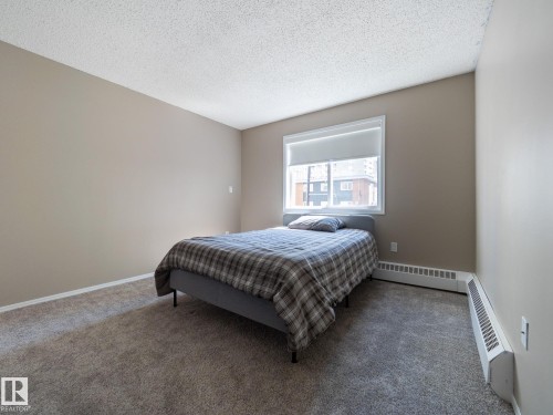 205 11716 100 Avenue, Edmonton, AB - Indoor Photo Showing Bedroom