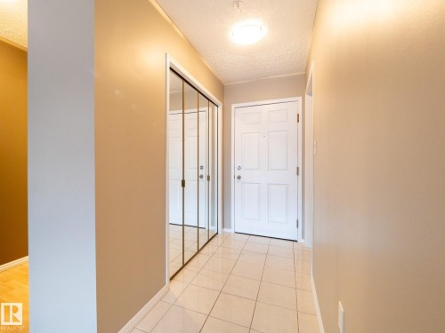 205 11716 100 Avenue, Edmonton, AB - Indoor Photo Showing Other Room