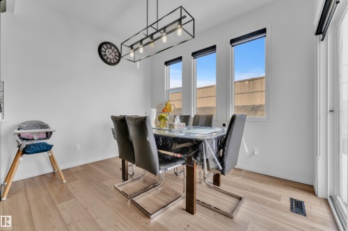 2315 51 Street, Edmonton, AB - Indoor Photo Showing Dining Room