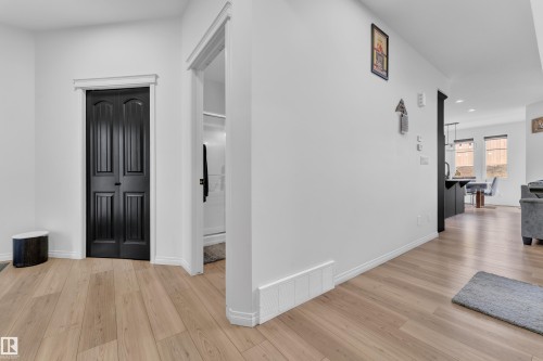 2315 51 Street, Edmonton, AB - Indoor Photo Showing Other Room