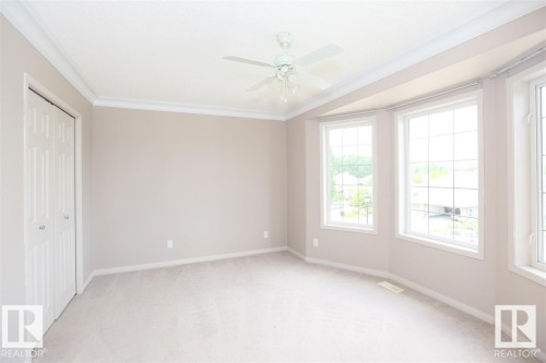 10903 8 Avenue, Edmonton, AB - Indoor Photo Showing Other Room