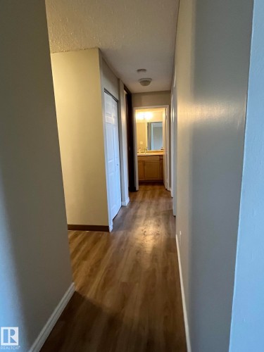 205 51 Brown Street, Stony Plain, AB - Indoor Photo Showing Other Room
