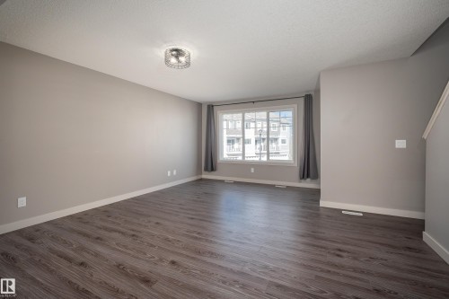 58 1391 Starling Drive, Edmonton, AB - Indoor Photo Showing Other Room