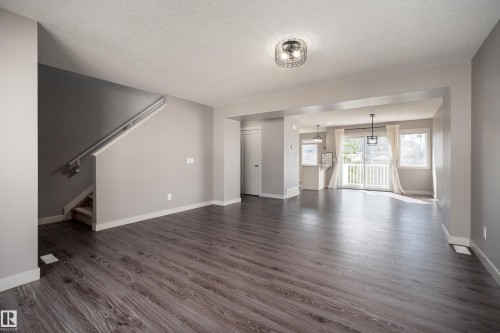 58 1391 Starling Drive, Edmonton, AB - Indoor Photo Showing Other Room