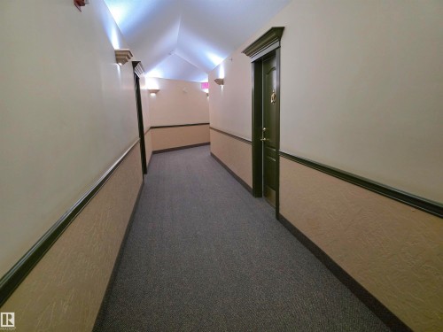 219 6623 172 Street, Edmonton, AB - Indoor Photo Showing Other Room