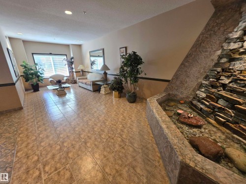 219 6623 172 Street, Edmonton, AB - Indoor Photo Showing Other Room