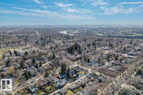 Expansive residential area featuring numerous detached homes and abundant mature trees - 11245 64 Street, Edmonton, AB - Outdoor With View