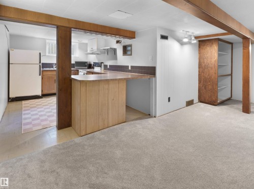 9808 90 Avenue, Edmonton, AB - Indoor Photo Showing Kitchen