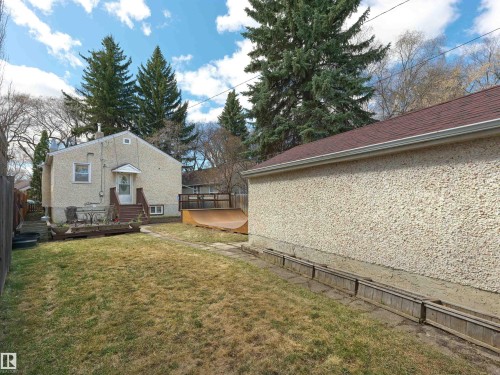9808 90 Avenue, Edmonton, AB - Outdoor