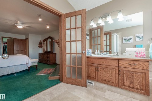 687 Meadowview Drive, Sherwood Park, AB - Indoor