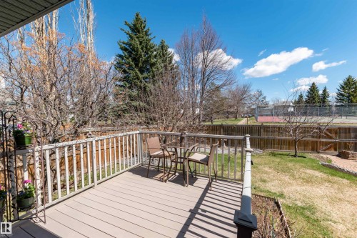 687 Meadowview Drive, Sherwood Park, AB - Outdoor