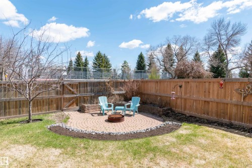 687 Meadowview Drive, Sherwood Park, AB - Outdoor