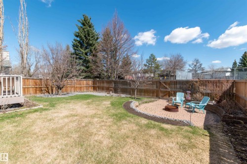 687 Meadowview Drive, Sherwood Park, AB - Outdoor