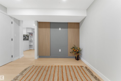 11828 50 St, Edmonton, AB - Indoor Photo Showing Other Room
