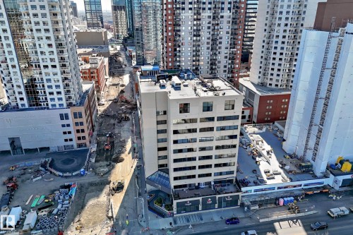Image quality insufficient for description - 1003 10179 105 Street Nw, Edmonton, AB - Outdoor With Facade