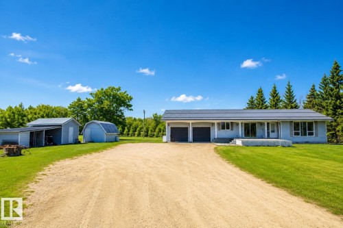 105 58114 Rng Rd 83  Rural St. Paul County, AB T0A 3A0