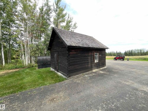 22031 Twp Rd 472, Rural Wetaskiwin County, AB - Outdoor