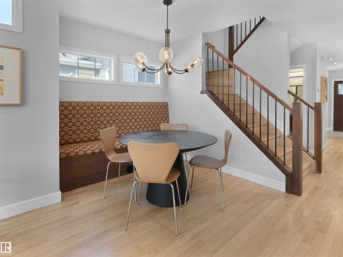 9815 90 Avenue, Edmonton, AB - Indoor
