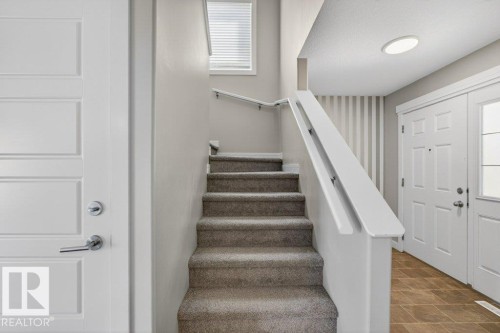 1363 Adamson Drive, Edmonton, AB - Indoor Photo Showing Other Room